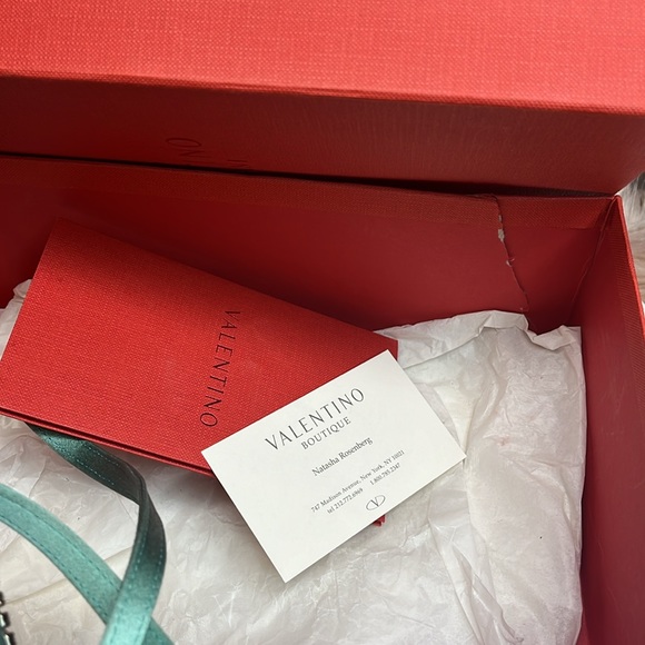 VALENTINO VINTAGE STUNNING HEELS - Picture 8 of 10